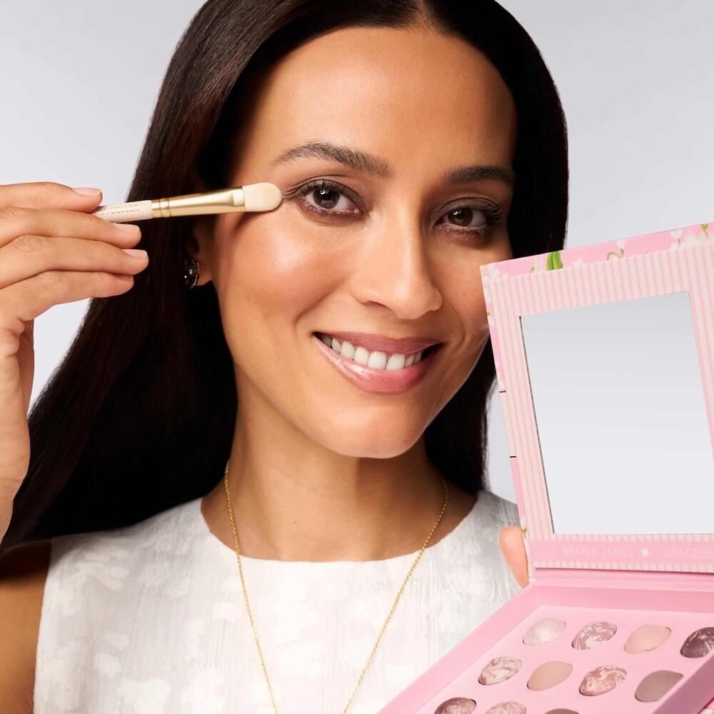 Laura Geller Dual-Ended Eyeshadow Brush Limited Edition Draper James Design - Picture 8 of 8